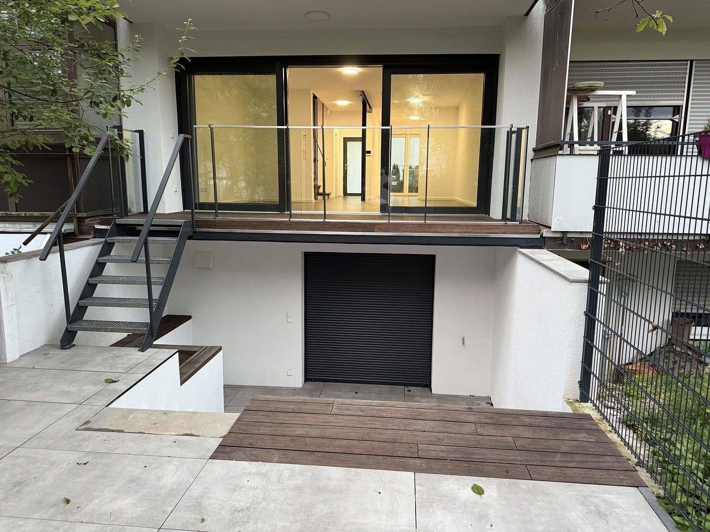 Prenájom domu 160 m², pozemek 160 m², Rankackerweg 38A, Freiburg im Breisgau, Bádensko-Wurttembersko Prenájom domu 160 m², pozemek 160 m², Rankackerweg 38A, Freiburg im Breisgau, Bádensko-Wurttembersko