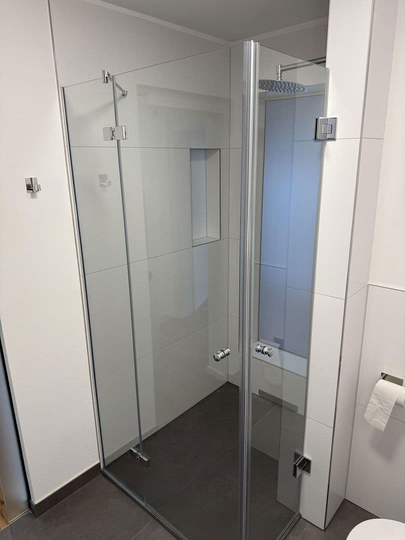 Prenájom domu 160 m², pozemek 160 m², Rankackerweg 38A, Freiburg im Breisgau, Bádensko-Wurttembersko Prenájom domu 160 m², pozemek 160 m², Rankackerweg 38A, Freiburg im Breisgau, Bádensko-Wurttembersko