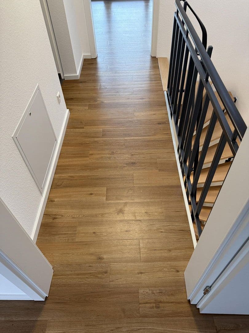 Prenájom domu 160 m², pozemek 160 m², Rankackerweg 38A, Freiburg im Breisgau, Bádensko-Wurttembersko Prenájom domu 160 m², pozemek 160 m², Rankackerweg 38A, Freiburg im Breisgau, Bádensko-Wurttembersko