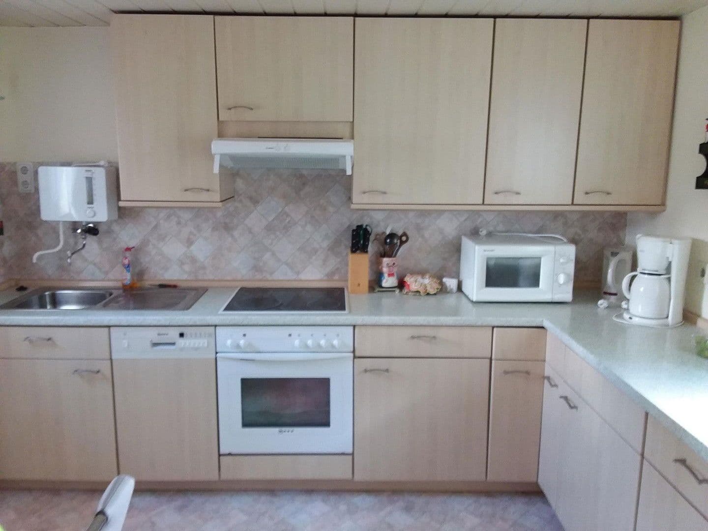 Predaj domu 90 m², pozemek 1.938 m², Berne, Dolné Sasko Predaj domu 90 m², pozemek 1.938 m², Berne, Dolné Sasko