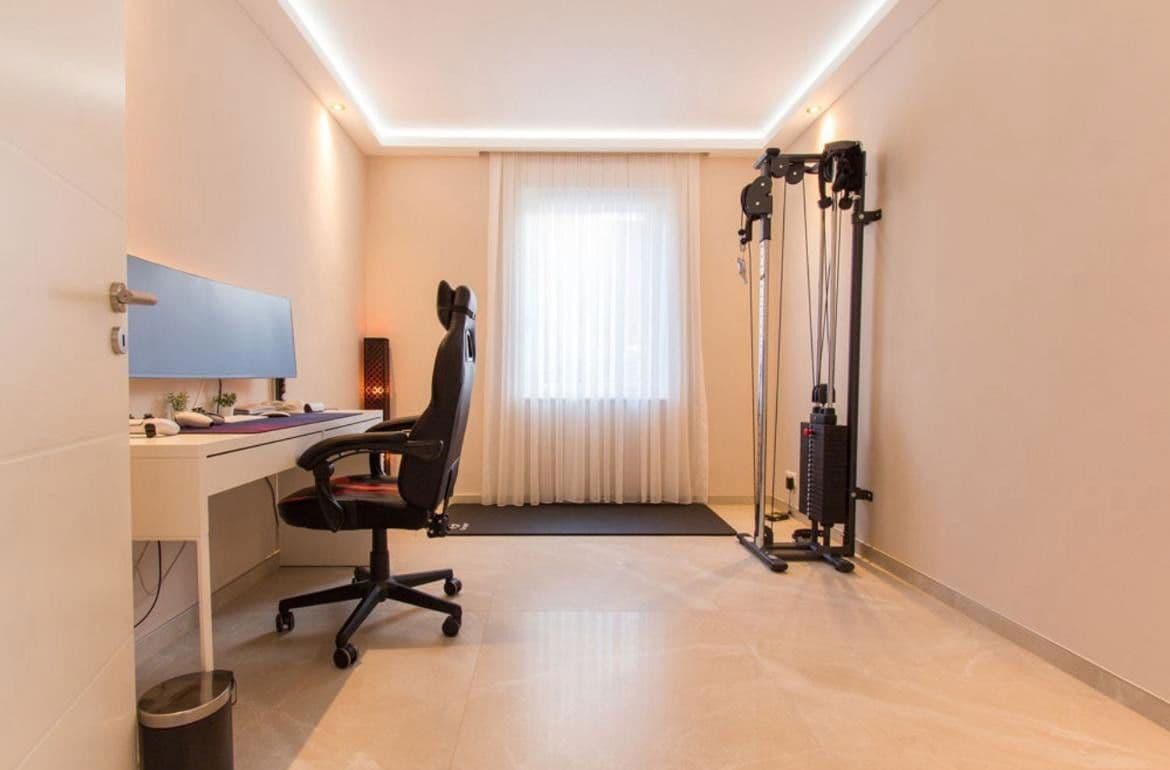 Predaj domu 307 m², pozemek 742 m², Meiergarten 3, Ronnenberg, Dolné Sasko Predaj domu 307 m², pozemek 742 m², Meiergarten 3, Ronnenberg, Dolné Sasko