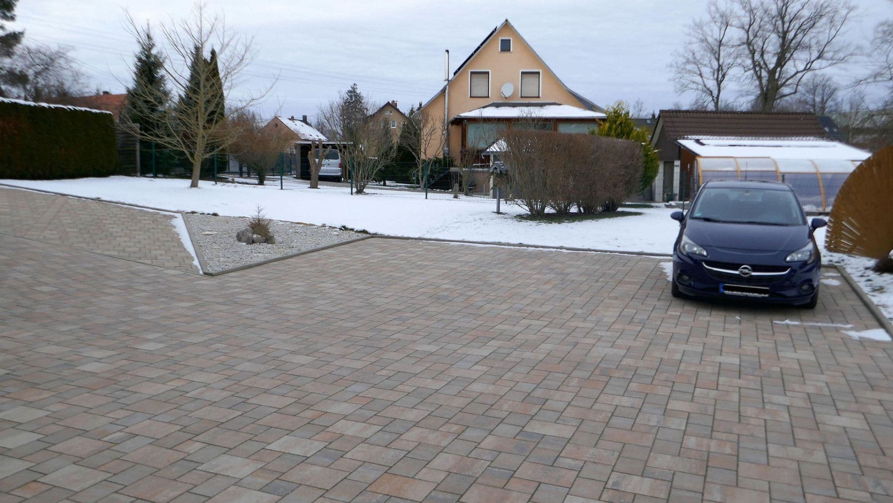 Prenájom bytu 2-izbový 57 m², Hauptstraße 9, Gersdorf, Sasko Prenájom bytu 2-izbový 57 m², Hauptstraße 9, Gersdorf, Sasko