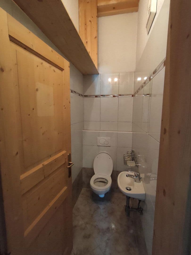 Predaj bytu 3-izbový 83 m², Kirchplatz 3, Götzens, Tirolsko Predaj bytu 3-izbový 83 m², Kirchplatz 3, Götzens, Tirolsko