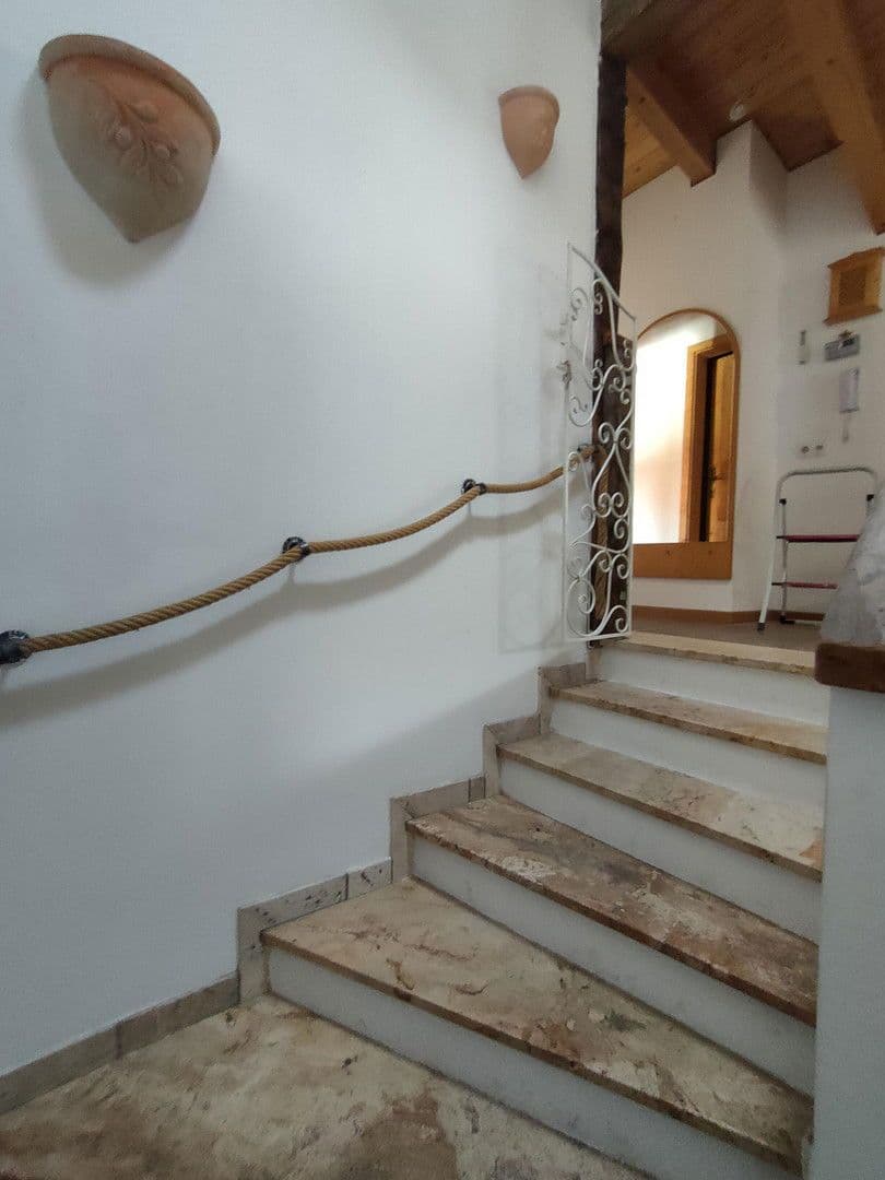 Predaj bytu 3-izbový 83 m², Kirchplatz 3, Götzens, Tirolsko Predaj bytu 3-izbový 83 m², Kirchplatz 3, Götzens, Tirolsko