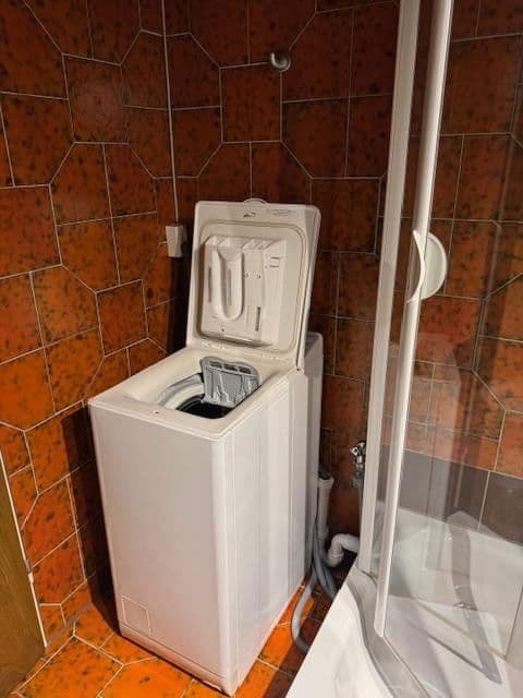 Prenájom bytu 1-izbový 30 m², Berg, Bavorsko Prenájom bytu 1-izbový 30 m², Berg, Bavorsko