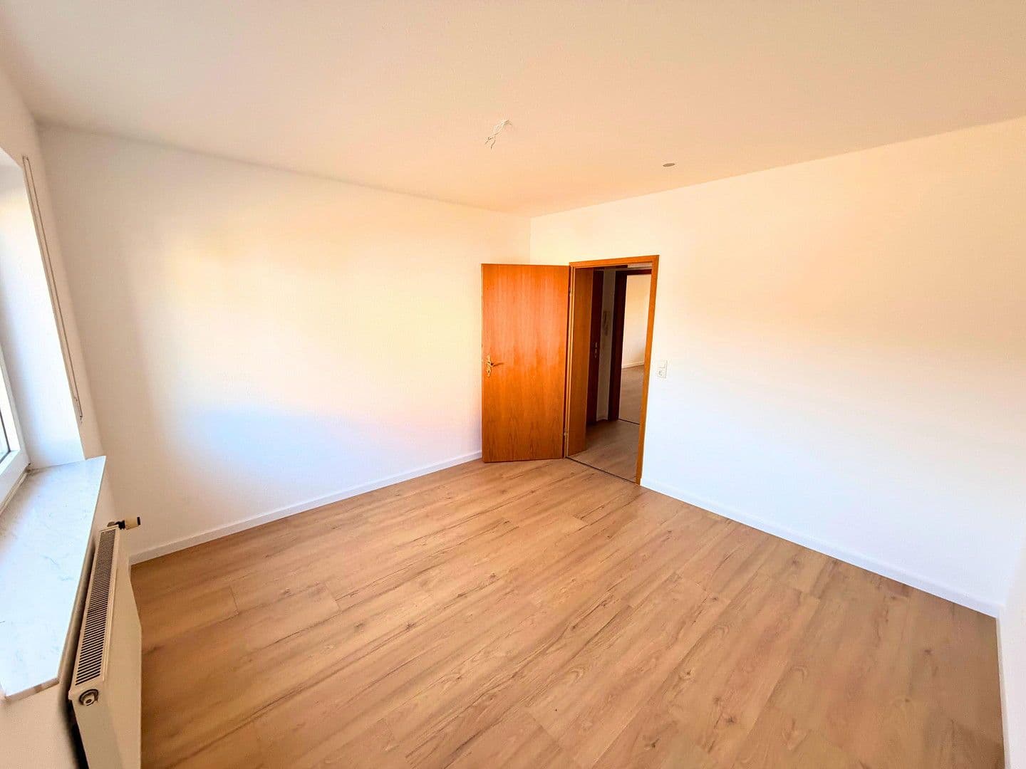 Prenájom bytu 2-izbový 58 m², Kleinwallstadt, Bavorsko Prenájom bytu 2-izbový 58 m², Kleinwallstadt, Bavorsko