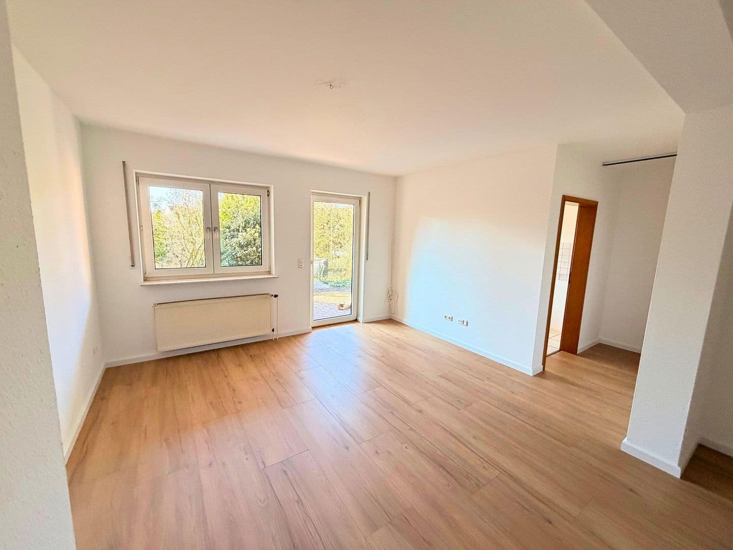 Prenájom bytu 2-izbový 58 m², Kleinwallstadt, Bavorsko Prenájom bytu 2-izbový 58 m², Kleinwallstadt, Bavorsko