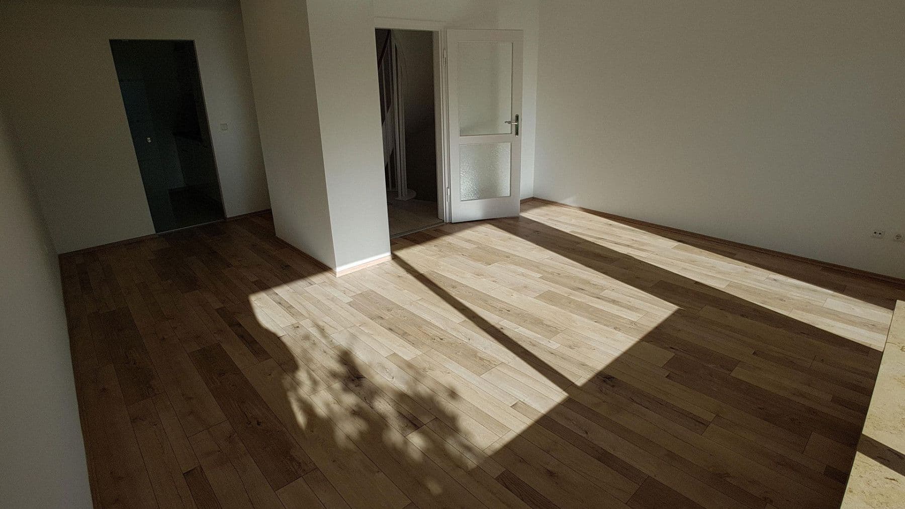 Predaj domu 100 m², pozemek 105 m², München, Bavorsko Predaj domu 100 m², pozemek 105 m², München, Bavorsko