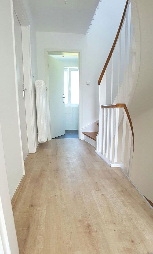 Predaj domu 100 m², pozemek 105 m², München, Bavorsko Predaj domu 100 m², pozemek 105 m², München, Bavorsko