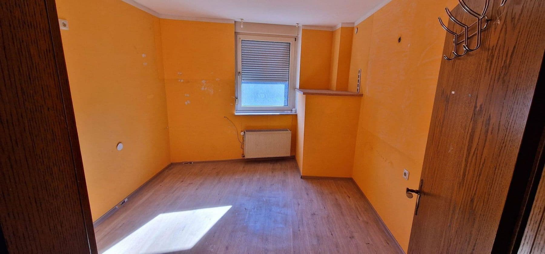 Prenájom bytu 3-izbový 90 m², Hundsangen, Porýnie-Falcko Prenájom bytu 3-izbový 90 m², Hundsangen, Porýnie-Falcko