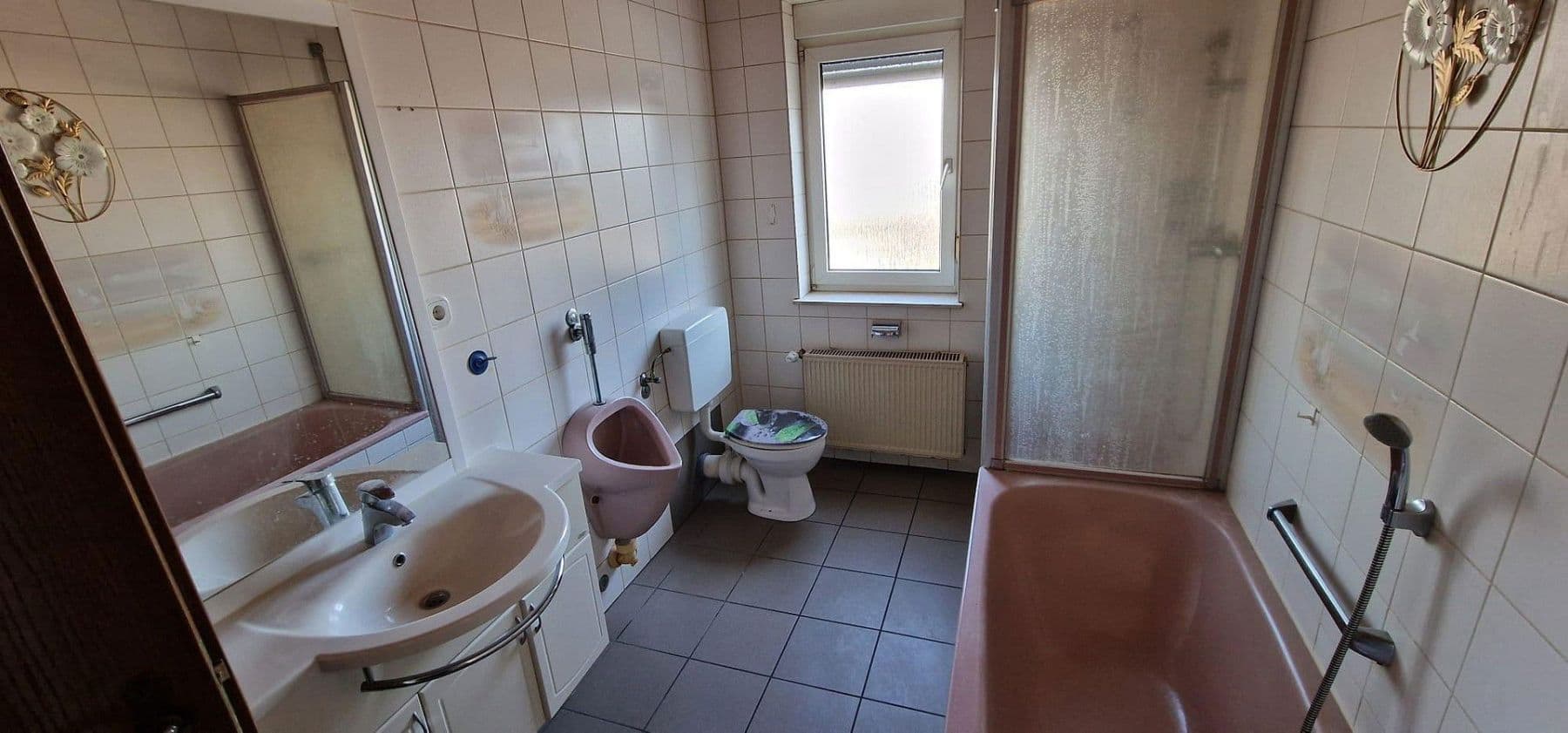 Prenájom bytu 3-izbový 90 m², Hundsangen, Porýnie-Falcko Prenájom bytu 3-izbový 90 m², Hundsangen, Porýnie-Falcko