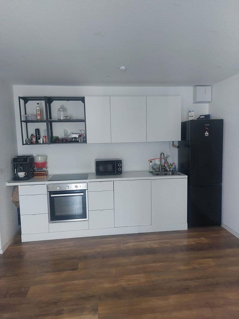 Prenájom bytu 2-izbový 71 m², Heinrich-Gerster-Str., Karlsdorf-Neuthard, Bádensko-Wurttembersko Prenájom bytu 2-izbový 71 m², Heinrich-Gerster-Str., Karlsdorf-Neuthard, Bádensko-Wurttembersko