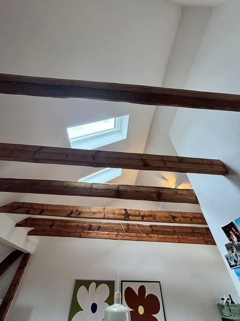 Prenájom bytu 3-izbový 77 m², Duisburg, Severné Porýnie - Westfálsko Prenájom bytu 3-izbový 77 m², Duisburg, Severné Porýnie - Westfálsko