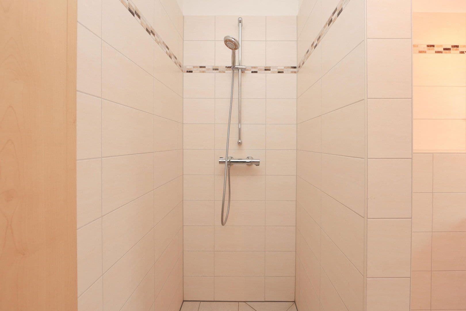 Prenájom domu 164 m², pozemek 550 m², Oranienburg, Brandenbursko Prenájom domu 164 m², pozemek 550 m², Oranienburg, Brandenbursko