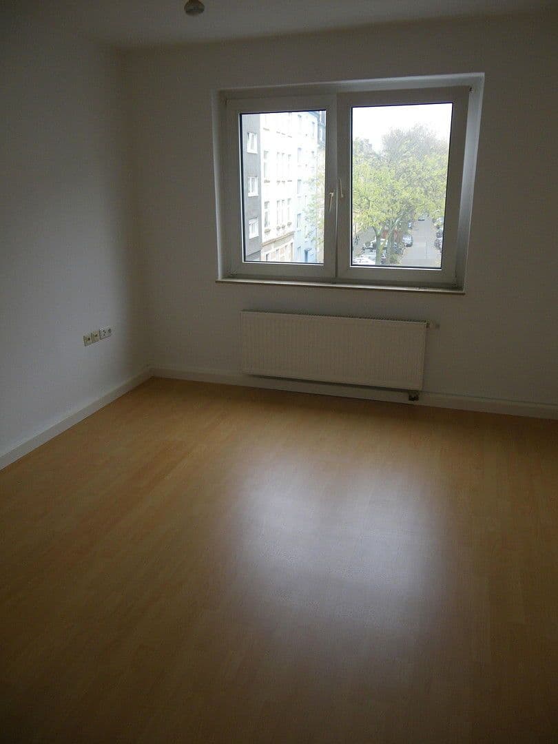 Prenájom bytu 3-izbový 74 m², Saarlandstraße 112, Dortmund, Severné Porýnie - Westfálsko Prenájom bytu 3-izbový 74 m², Saarlandstraße 112, Dortmund, Severné Porýnie - Westfálsko