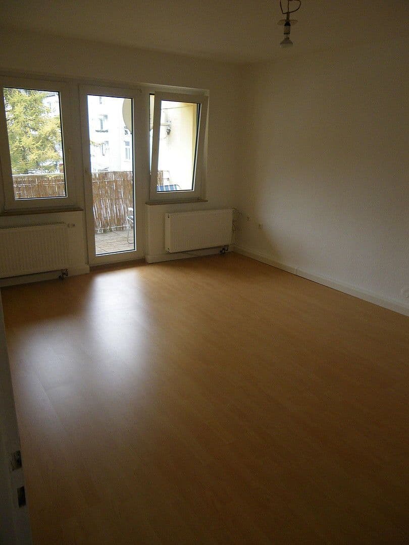 Prenájom bytu 3-izbový 74 m², Saarlandstraße 112, Dortmund, Severné Porýnie - Westfálsko Prenájom bytu 3-izbový 74 m², Saarlandstraße 112, Dortmund, Severné Porýnie - Westfálsko