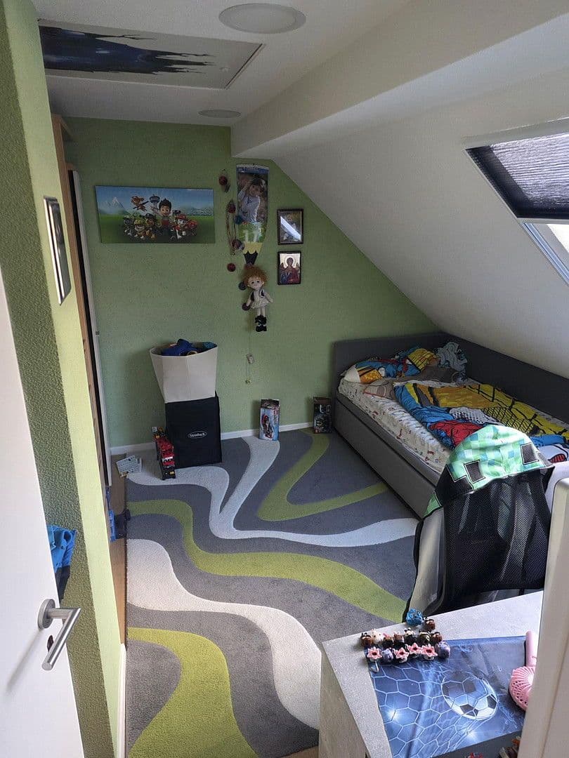 Predaj domu 120 m², pozemek 365 m², Schutzenstrasse, 21/1, Niefern-Öschelbronn, Bádensko-Wurttembersko Predaj domu 120 m², pozemek 365 m², Schutzenstrasse, 21/1, Niefern-Öschelbronn, Bádensko-Wurttembersko