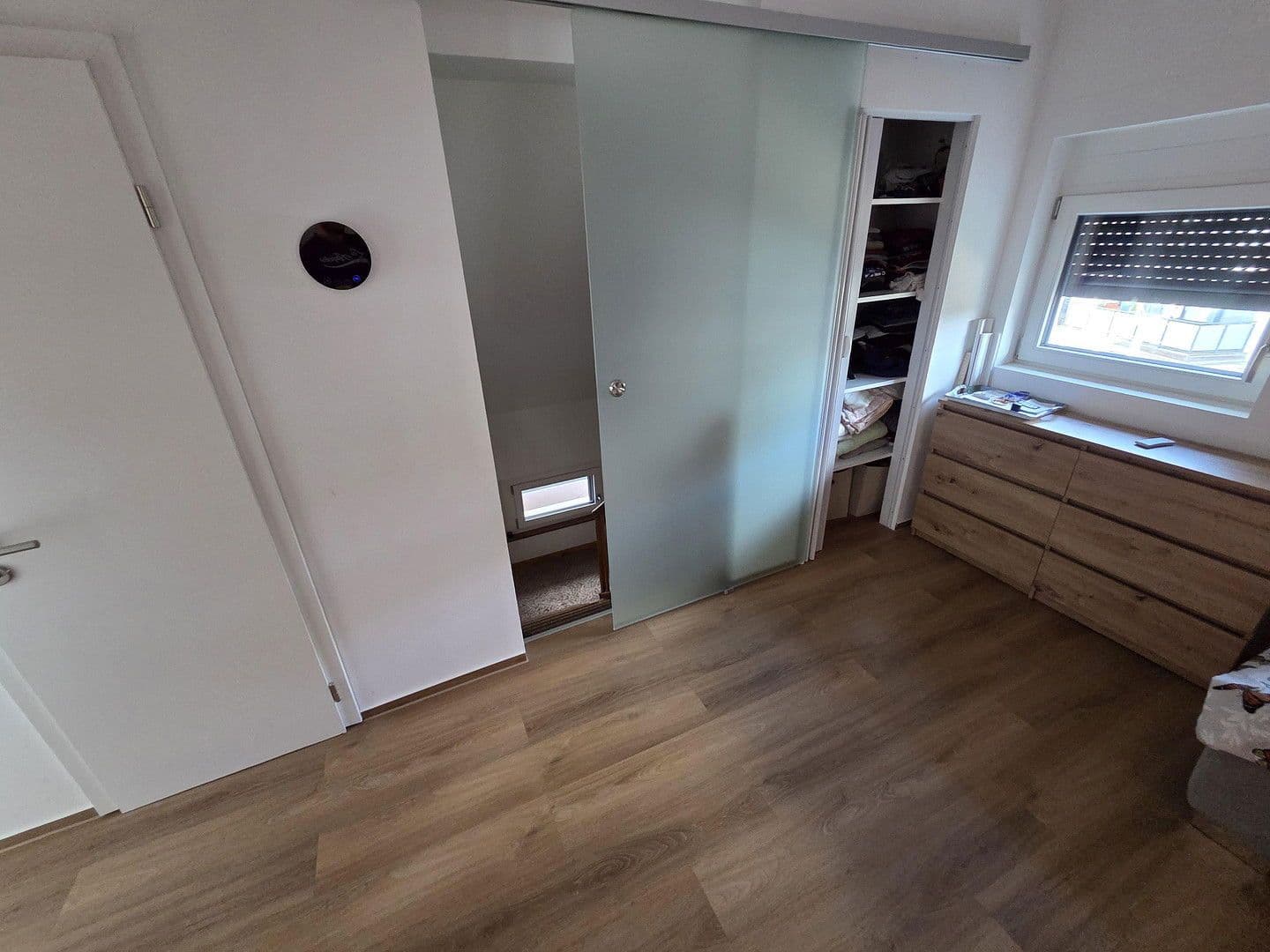 Predaj domu 120 m², pozemek 365 m², Schutzenstrasse, 21/1, Niefern-Öschelbronn, Bádensko-Wurttembersko Predaj domu 120 m², pozemek 365 m², Schutzenstrasse, 21/1, Niefern-Öschelbronn, Bádensko-Wurttembersko