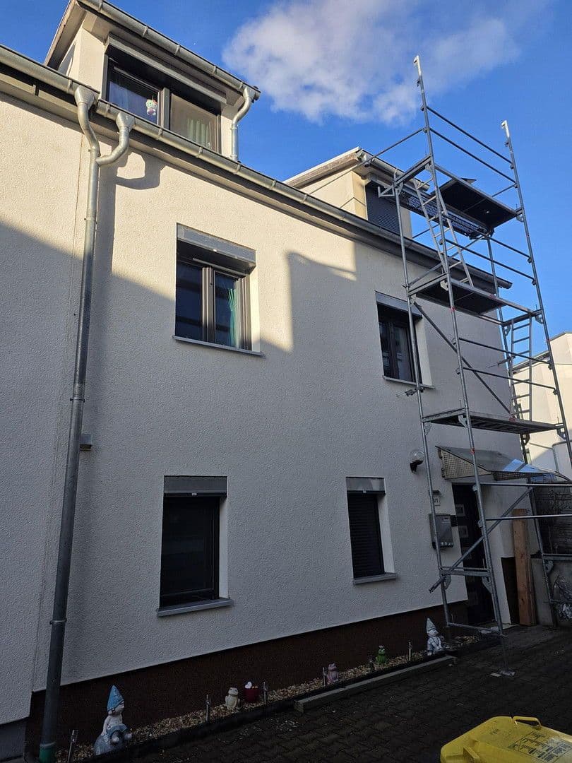 Predaj domu 120 m², pozemek 365 m², Schutzenstrasse, 21/1, Niefern-Öschelbronn, Bádensko-Wurttembersko Predaj domu 120 m², pozemek 365 m², Schutzenstrasse, 21/1, Niefern-Öschelbronn, Bádensko-Wurttembersko