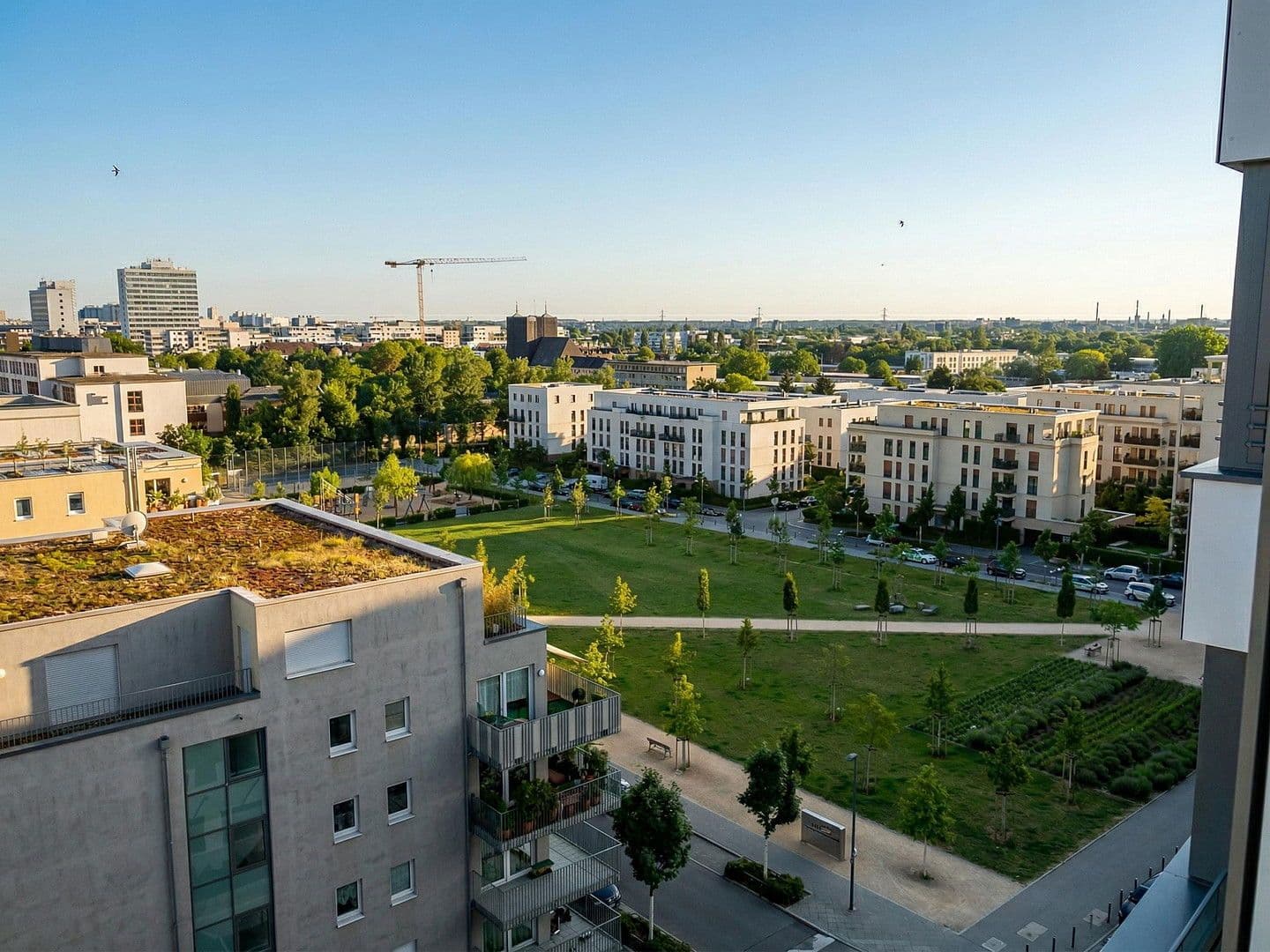 Prenájom bytu 2-izbový 72 m², Frankfurt am Main, Hesensko Prenájom bytu 2-izbový 72 m², Frankfurt am Main, Hesensko