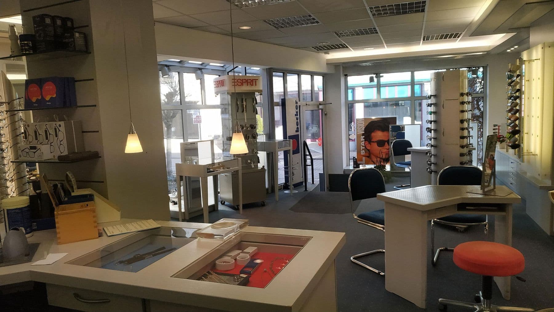 Prenájom domu 200 m², pozemek 150 m², Haupt Str, 22, Külsheim, Bádensko-Wurttembersko Prenájom domu 200 m², pozemek 150 m², Haupt Str, 22, Külsheim, Bádensko-Wurttembersko