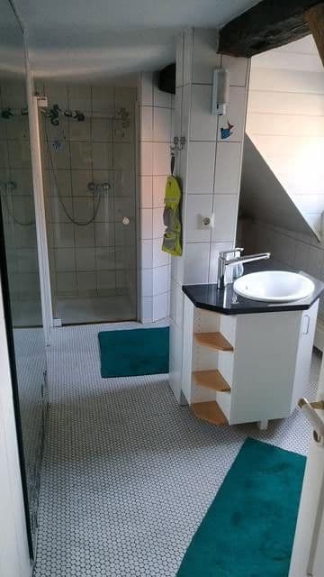 Prenájom domu 200 m², pozemek 150 m², Haupt Str, 22, Külsheim, Bádensko-Wurttembersko Prenájom domu 200 m², pozemek 150 m², Haupt Str, 22, Külsheim, Bádensko-Wurttembersko