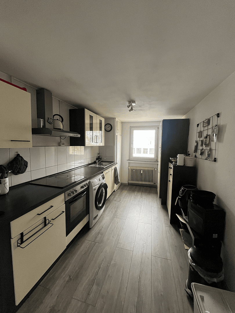 Prenájom bytu 3-izbový 64 m², Arndtstraße 12, Dortmund, Severné Porýnie - Westfálsko Prenájom bytu 3-izbový 64 m², Arndtstraße 12, Dortmund, Severné Porýnie - Westfálsko