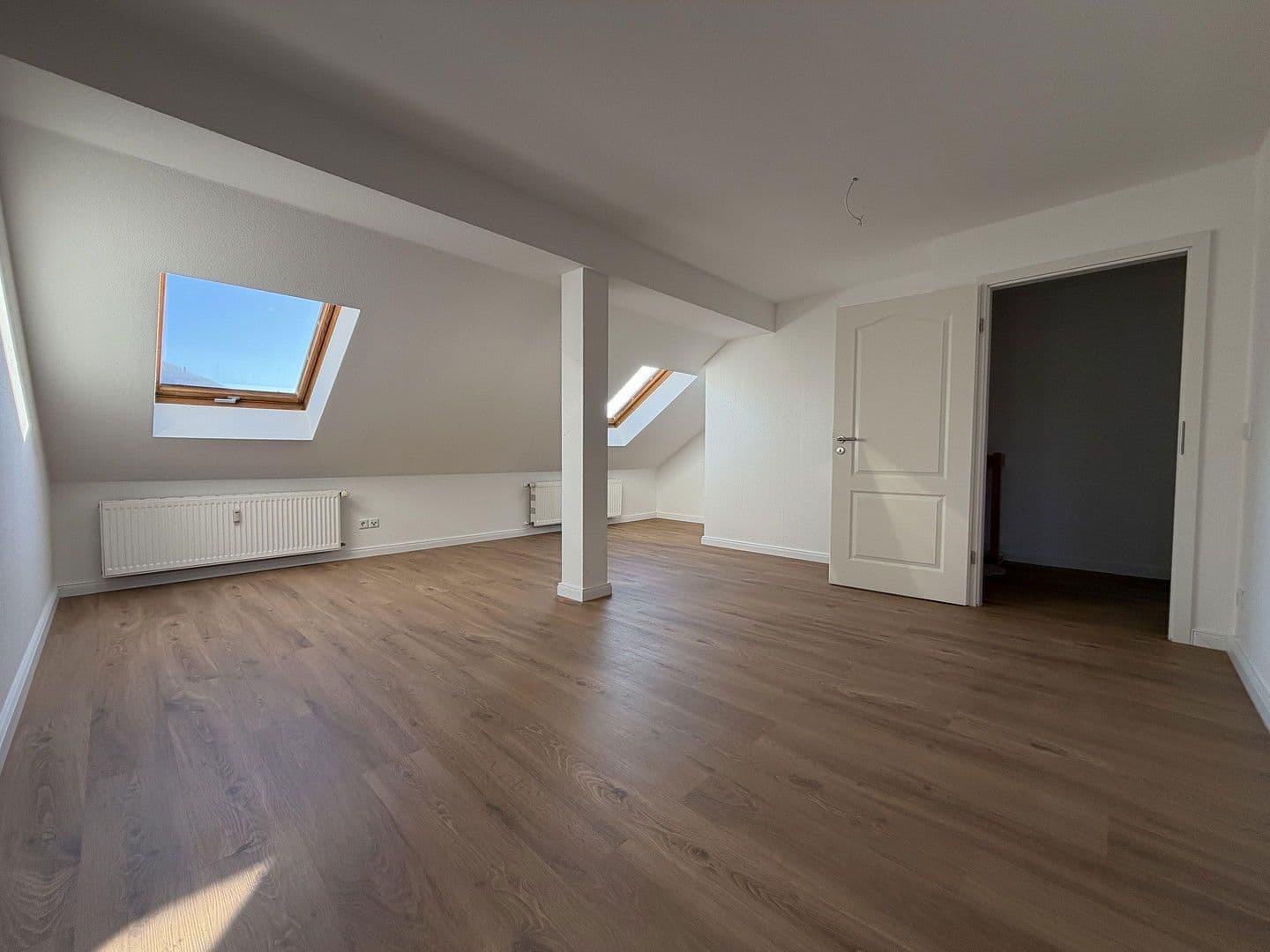 Predaj bytu 4-izbový 107 m², Sörgelstraße 4, Freital, Sasko Predaj bytu 4-izbový 107 m², Sörgelstraße 4, Freital, Sasko