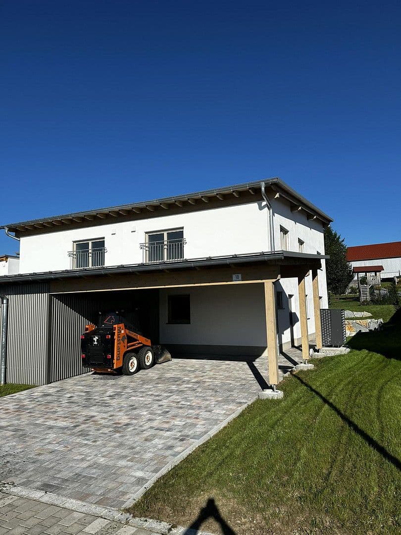 Prenájom domu 130 m², pozemek 337 m², Winzer, Bavorsko Prenájom domu 130 m², pozemek 337 m², Winzer, Bavorsko