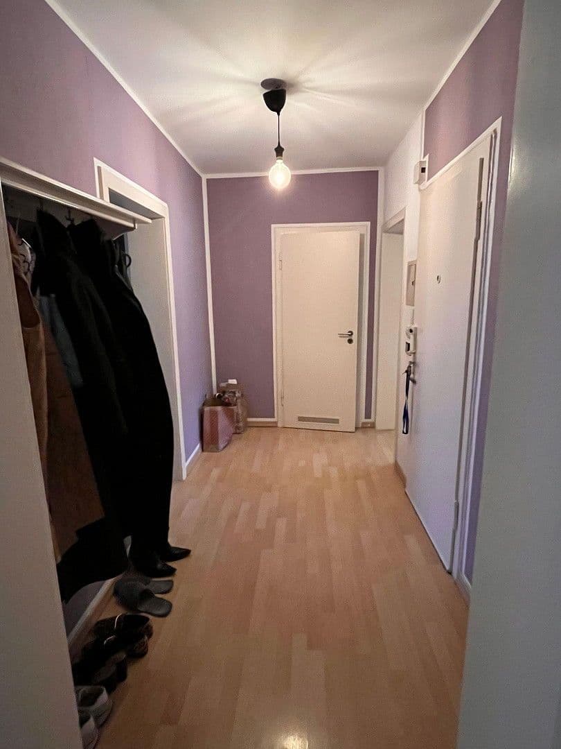 Prenájom bytu 2-izbový 64 m², Emilienstr. 37, Essen, Severné Porýnie - Westfálsko Prenájom bytu 2-izbový 64 m², Emilienstr. 37, Essen, Severné Porýnie - Westfálsko