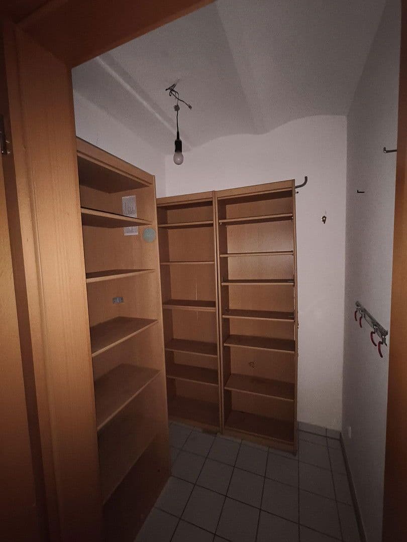 Predaj bytu 5-izbový 175 m², Mainz, Porýnie-Falcko Predaj bytu 5-izbový 175 m², Mainz, Porýnie-Falcko