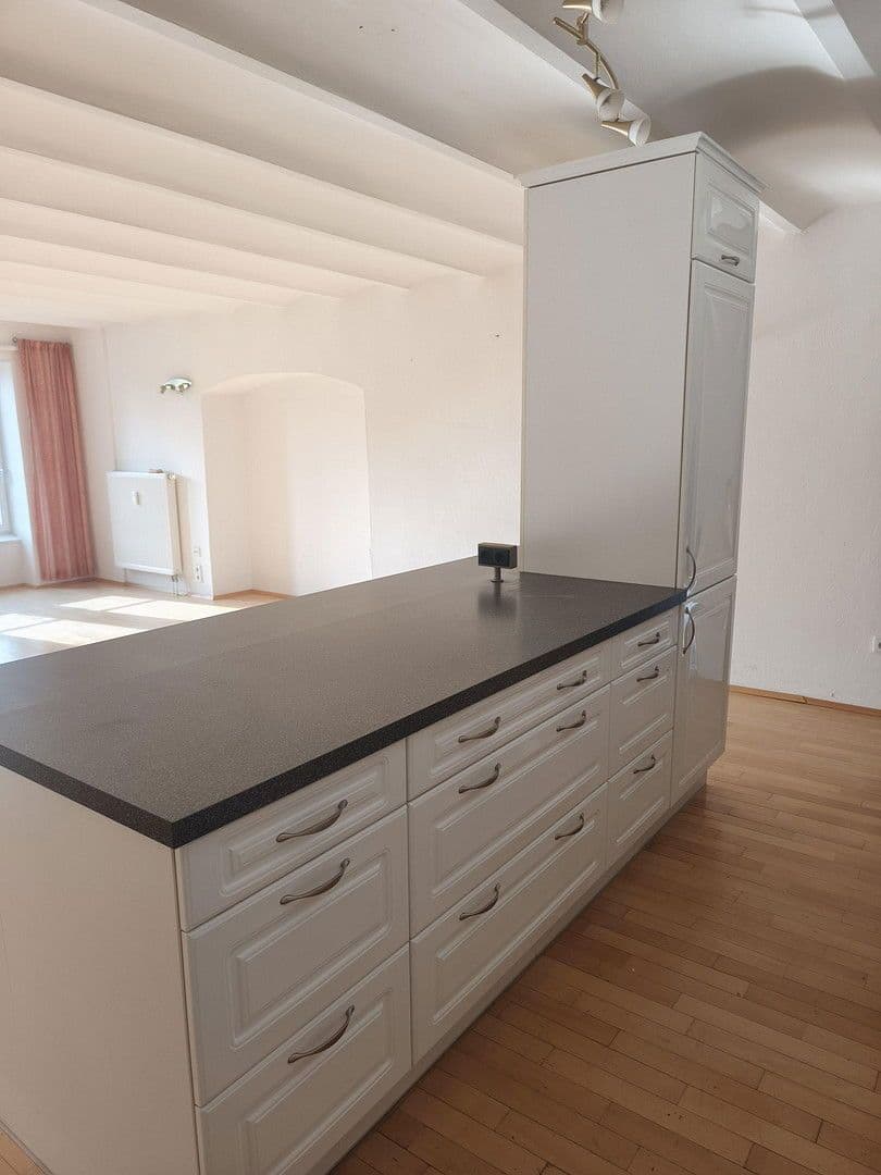 Predaj bytu 5-izbový 175 m², Mainz, Porýnie-Falcko Predaj bytu 5-izbový 175 m², Mainz, Porýnie-Falcko