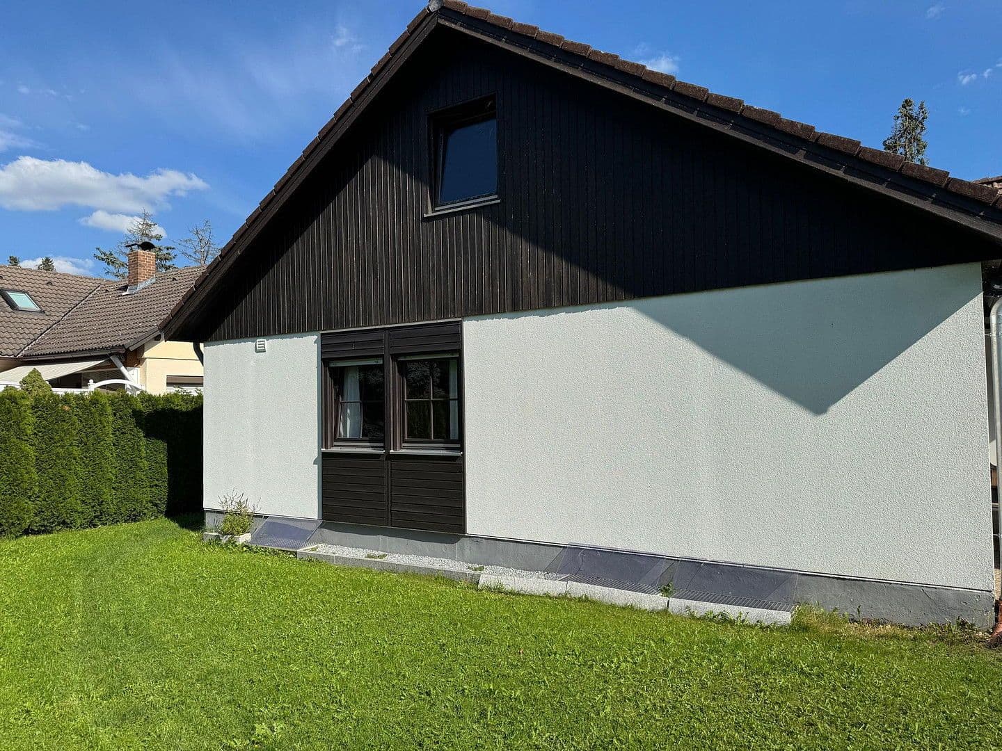 Predaj domu 120 m², pozemek 590 m², Königsbrunn, Bavorsko Predaj domu 120 m², pozemek 590 m², Königsbrunn, Bavorsko