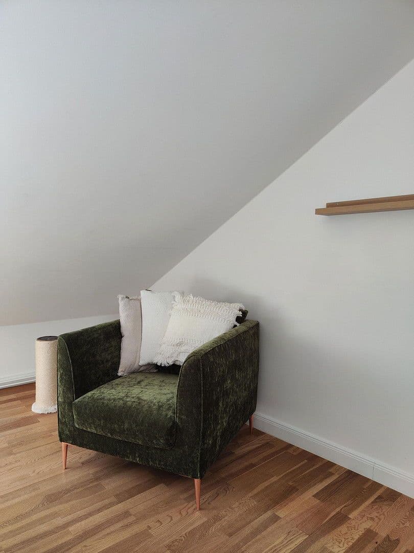 Prenájom bytu 4-izbový 114 m², Rheingaustraße 122, Wiesbaden-Biebrich, Hesensko Prenájom bytu 4-izbový 114 m², Rheingaustraße 122, Wiesbaden-Biebrich, Hesensko