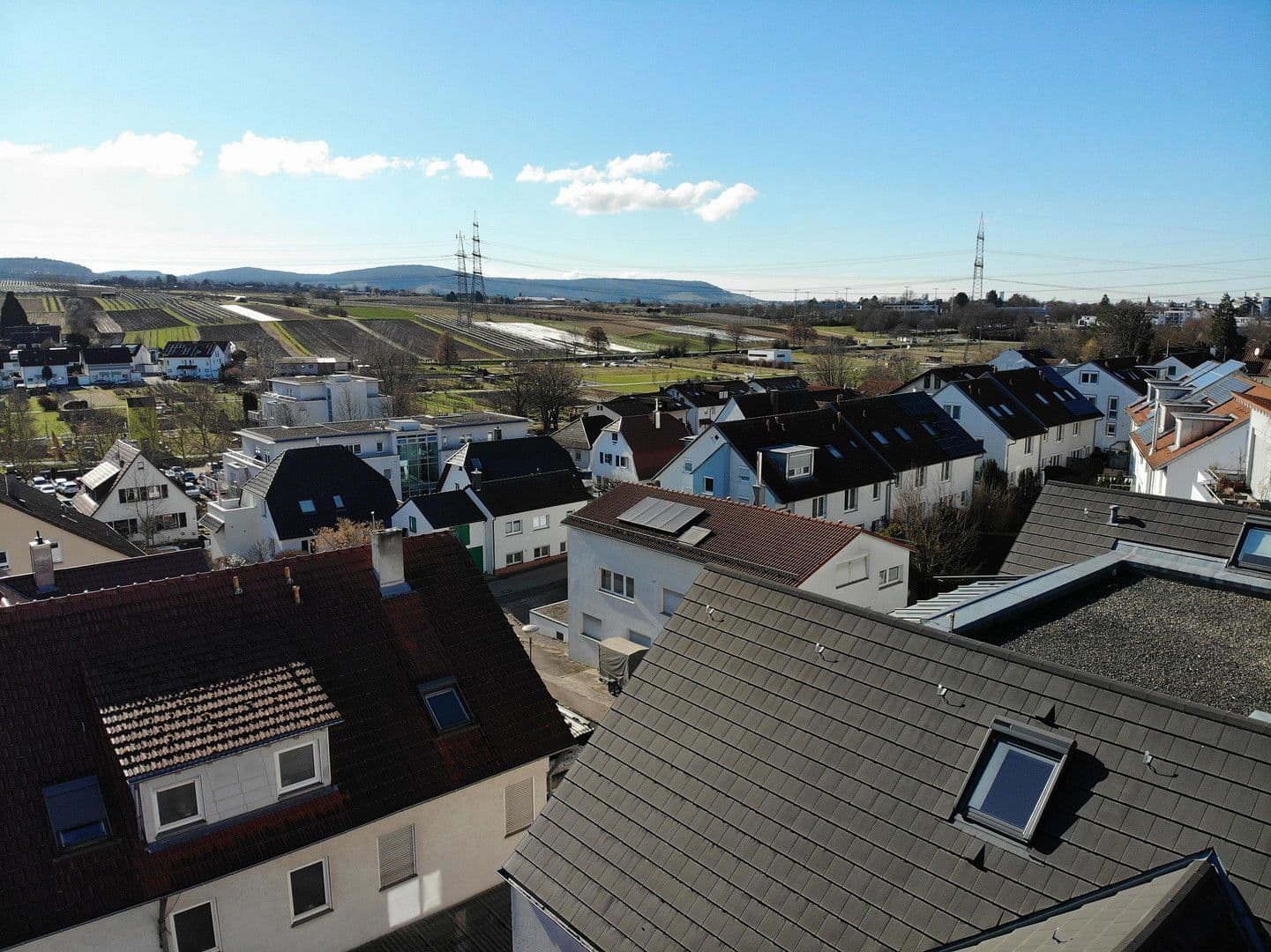 Predaj bytu 3-izbový 98 m², Weinstadt, Bádensko-Wurttembersko Predaj bytu 3-izbový 98 m², Weinstadt, Bádensko-Wurttembersko