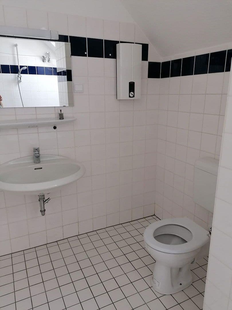 Prenájom bytu 3-izbový 93 m², Essen, Severné Porýnie - Westfálsko Prenájom bytu 3-izbový 93 m², Essen, Severné Porýnie - Westfálsko