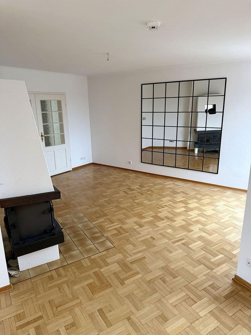 Prenájom bytu 3-izbový 94 m², Oldenburg in Holstein, Šlezvicko-Holštajnsko Prenájom bytu 3-izbový 94 m², Oldenburg in Holstein, Šlezvicko-Holštajnsko