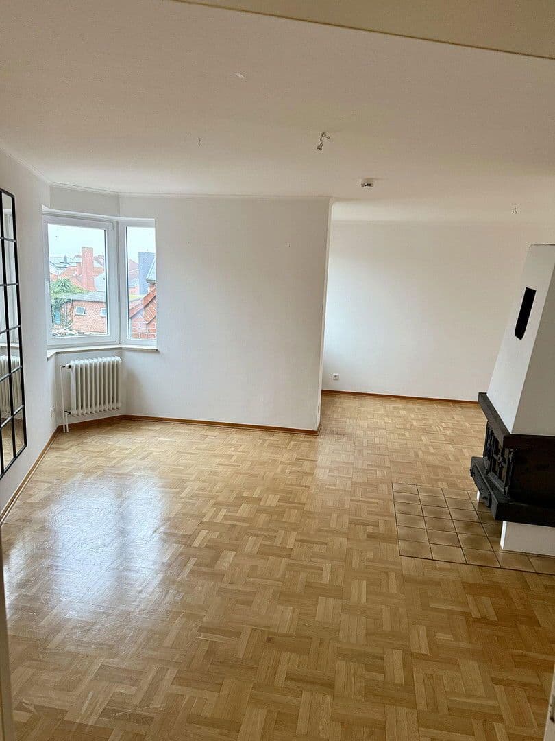 Prenájom bytu 3-izbový 94 m², Oldenburg in Holstein, Šlezvicko-Holštajnsko Prenájom bytu 3-izbový 94 m², Oldenburg in Holstein, Šlezvicko-Holštajnsko