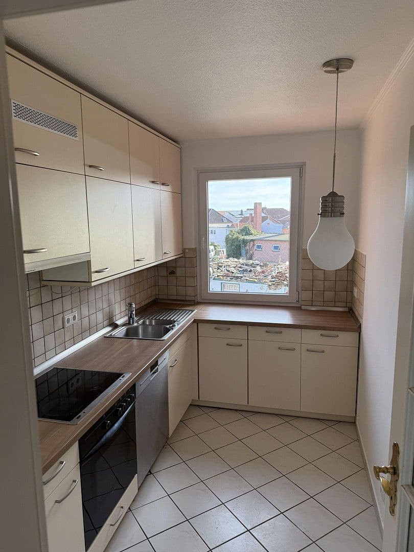 Prenájom bytu 3-izbový 94 m², Oldenburg in Holstein, Šlezvicko-Holštajnsko Prenájom bytu 3-izbový 94 m², Oldenburg in Holstein, Šlezvicko-Holštajnsko