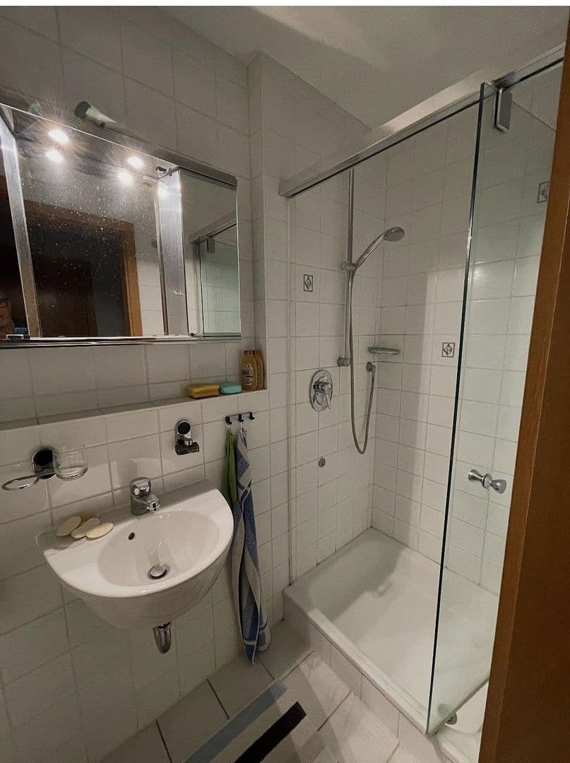 Prenájom bytu 3-izbový 78 m², Affalterbach, Bádensko-Wurttembersko Prenájom bytu 3-izbový 78 m², Affalterbach, Bádensko-Wurttembersko