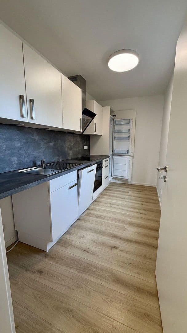 Prenájom bytu 2-izbový 56 m², Donaustauf, Bavorsko Prenájom bytu 2-izbový 56 m², Donaustauf, Bavorsko