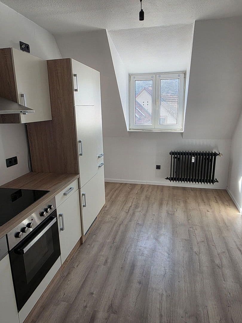 Prenájom bytu 4-izbový 115 m², Hauptstraße 19, Bruchweiler-Bärenbach, Porýnie-Falcko Prenájom bytu 4-izbový 115 m², Hauptstraße 19, Bruchweiler-Bärenbach, Porýnie-Falcko