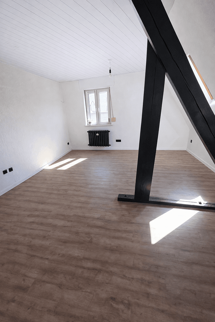 Prenájom bytu 4-izbový 115 m², Hauptstraße 19, Bruchweiler-Bärenbach, Porýnie-Falcko Prenájom bytu 4-izbový 115 m², Hauptstraße 19, Bruchweiler-Bärenbach, Porýnie-Falcko