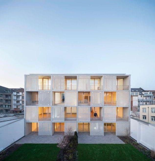 Prenájom bytu 2-izbový 93 m², Herzogstraße 79A, Düsseldorf, Severné Porýnie - Westfálsko Prenájom bytu 2-izbový 93 m², Herzogstraße 79A, Düsseldorf, Severné Porýnie - Westfálsko