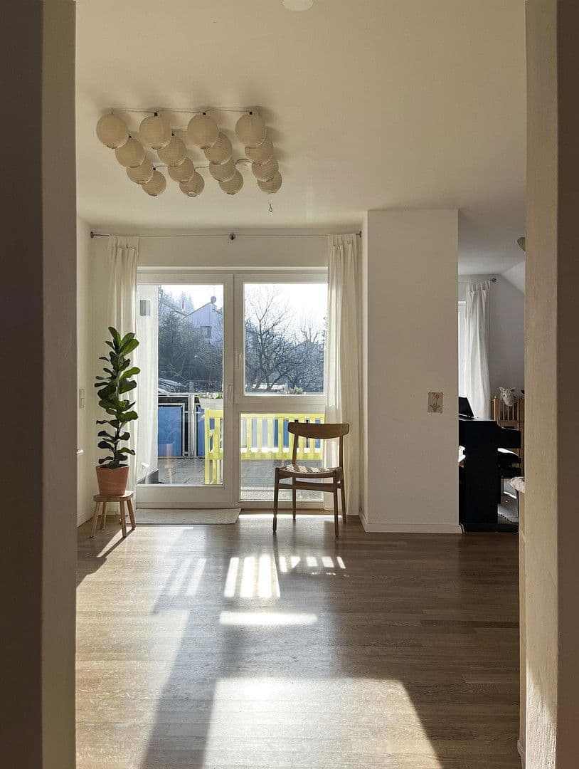 Predaj bytu 4-izbový 102 m², Stuttgart, Bádensko-Wurttembersko Predaj bytu 4-izbový 102 m², Stuttgart, Bádensko-Wurttembersko