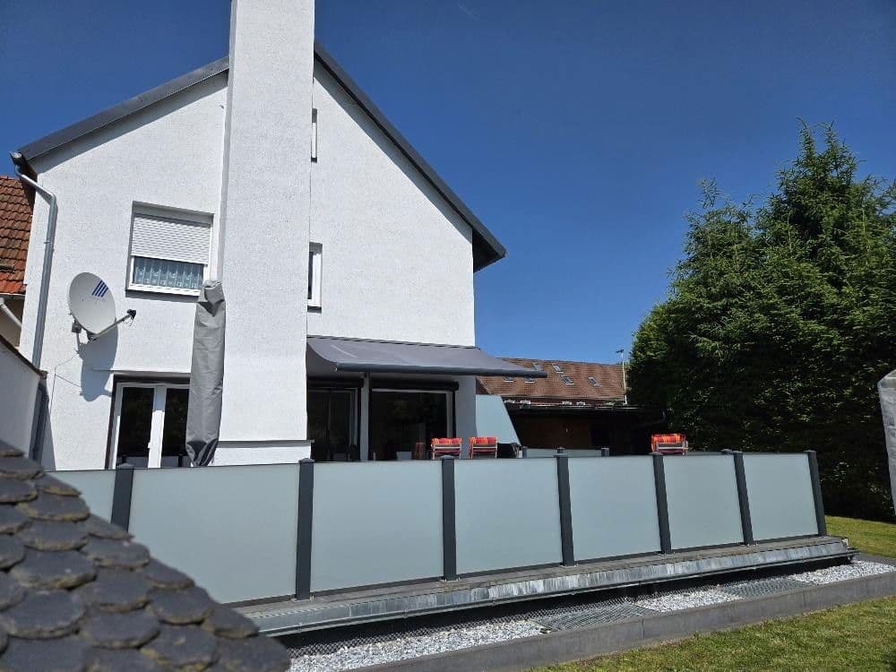 Predaj domu 262 m², pozemek 1.100 m², Bad Grund, Dolné Sasko Predaj domu 262 m², pozemek 1.100 m², Bad Grund, Dolné Sasko