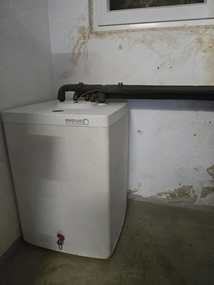 Predaj domu 262 m², pozemek 1.100 m², Bad Grund, Dolné Sasko Predaj domu 262 m², pozemek 1.100 m², Bad Grund, Dolné Sasko