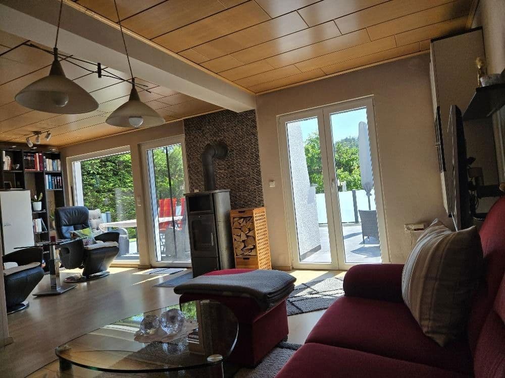 Predaj domu 262 m², pozemek 1.100 m², Bad Grund, Dolné Sasko Predaj domu 262 m², pozemek 1.100 m², Bad Grund, Dolné Sasko