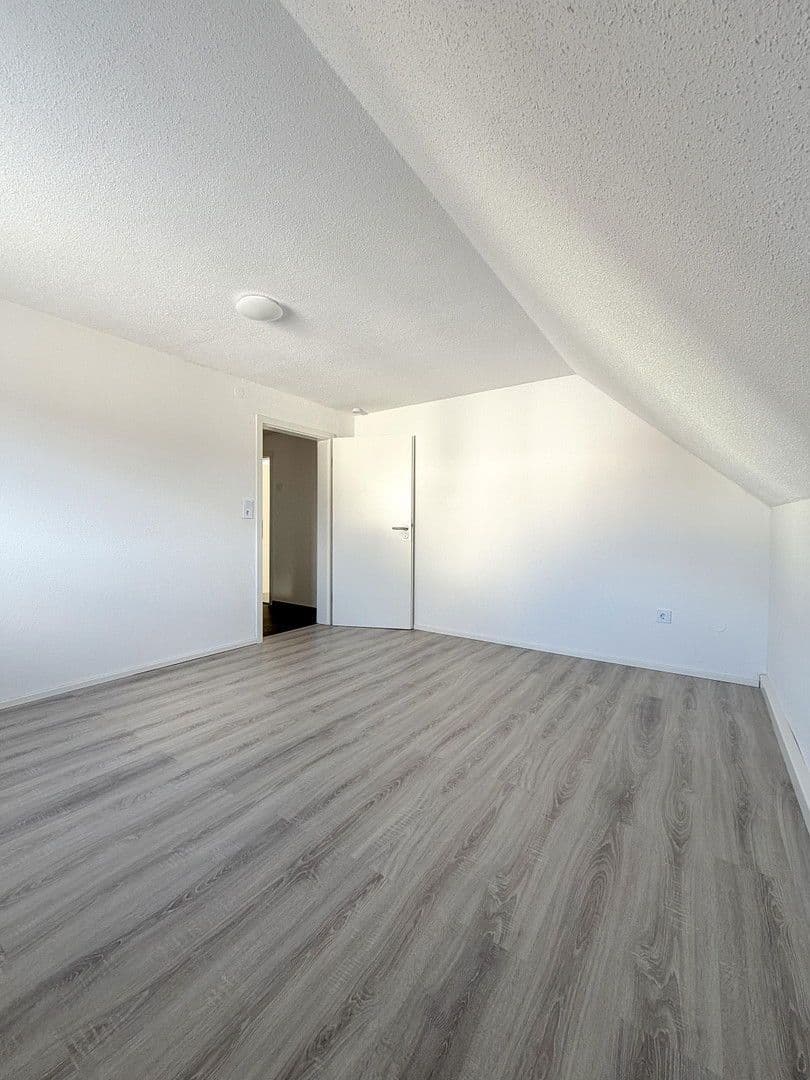 Predaj domu 138 m², pozemek 1.198 m², Beratzhausen, Bavorsko Predaj domu 138 m², pozemek 1.198 m², Beratzhausen, Bavorsko