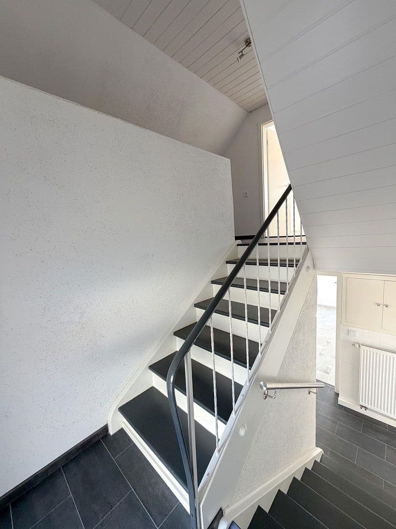 Predaj domu 138 m², pozemek 1.198 m², Beratzhausen, Bavorsko Predaj domu 138 m², pozemek 1.198 m², Beratzhausen, Bavorsko